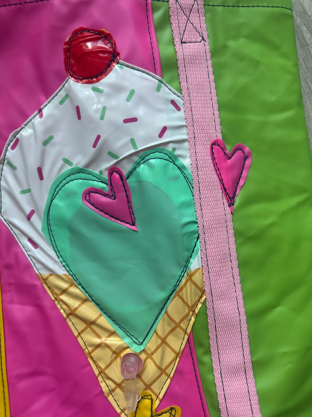 I used to be off cuts of canopy, Inflatable and other material - Adult’s Tote Bag - Ice Cream design