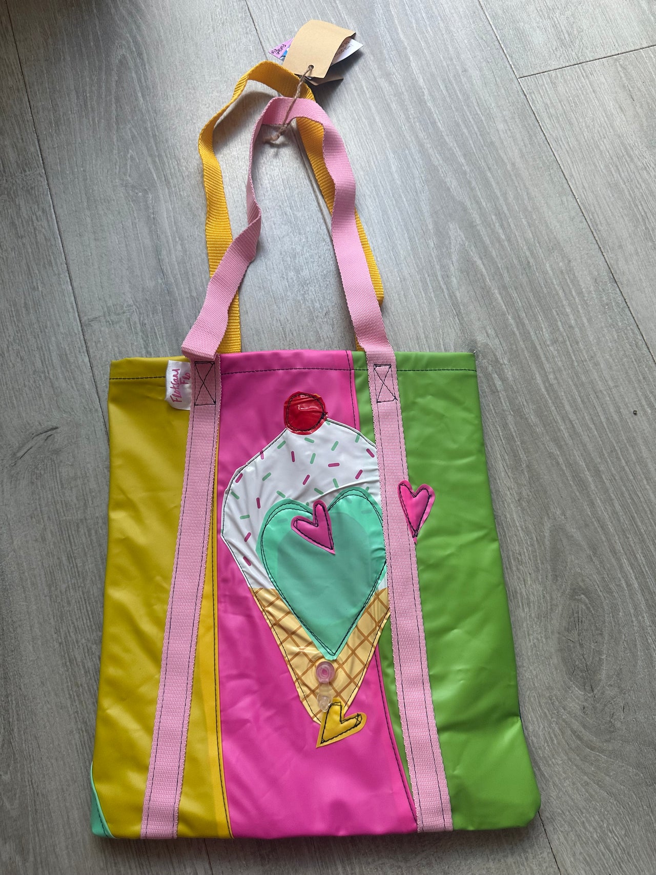 I used to be off cuts of canopy, Inflatable and other material - Adult’s Tote Bag - Ice Cream design